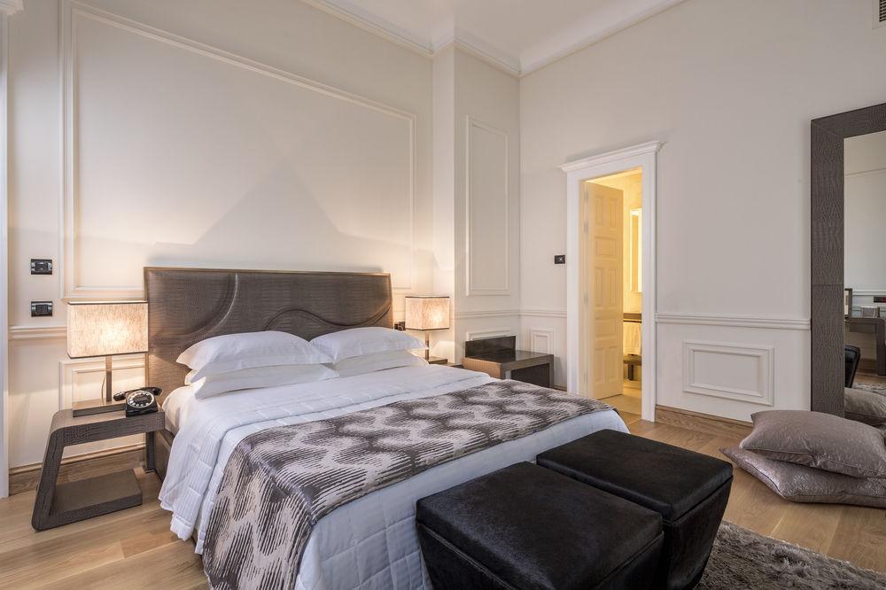 Hotel 3 Sixty & 4*