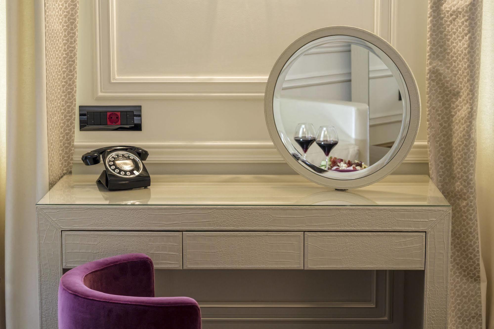 Hotel 3 Sixty Hotel & Suites 4*